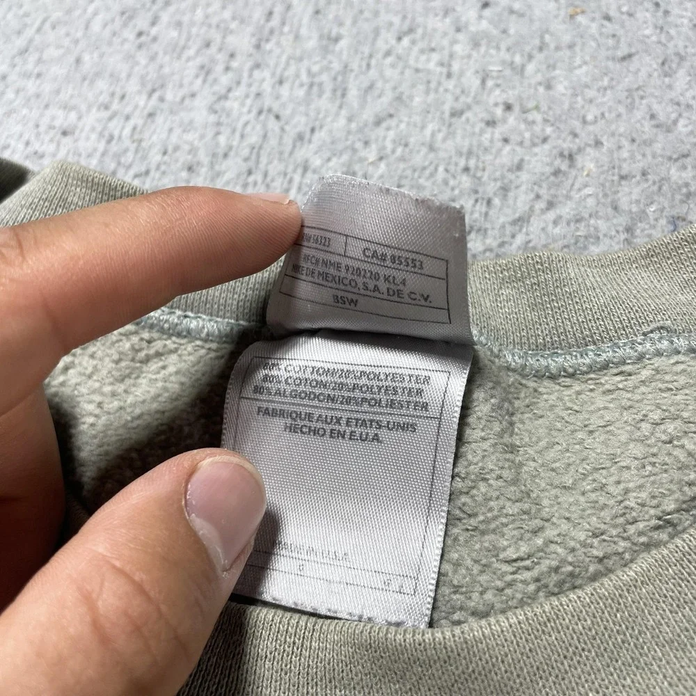 Nike vtg sweatshirt
